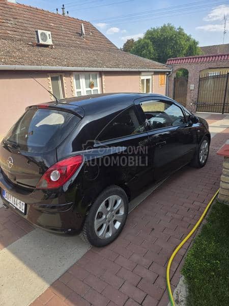 Opel Corsa D 