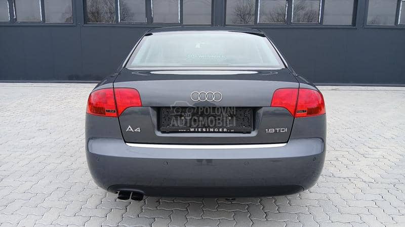 Audi A4 1.9 TDI lZUZETAN