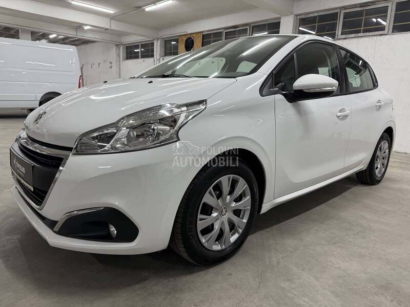 Peugeot 208 1.6 HDI NAVY