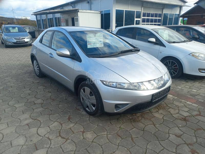 Honda Civic 1400i5dr