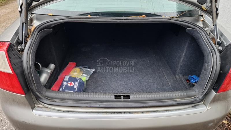 Audi A4 2 0 l