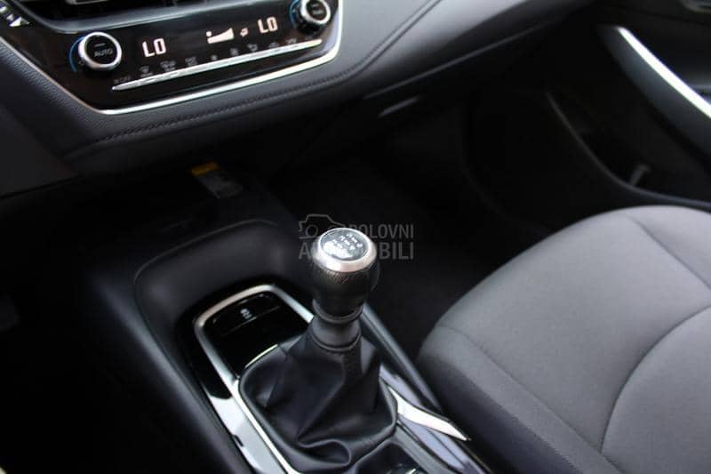 Toyota Corolla 1.5 Luna