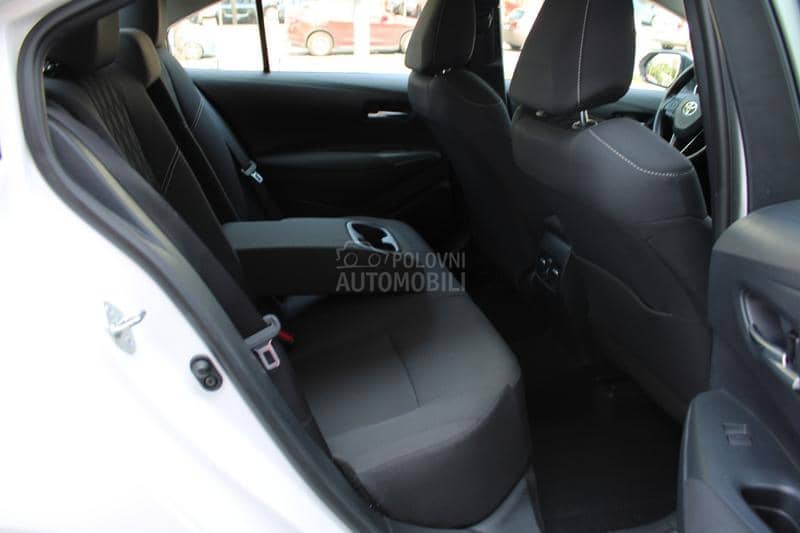 Toyota Corolla 1.5 Luna