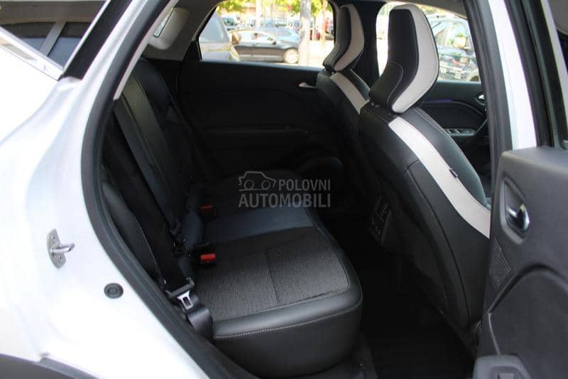 Renault Captur 1.3 tCe DCT Intens