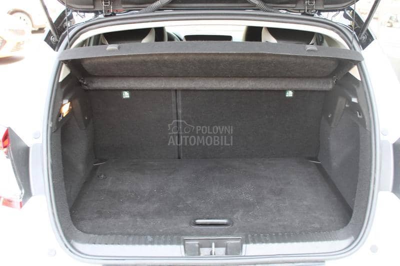 Renault Captur 1.3 tCe DCT Intens