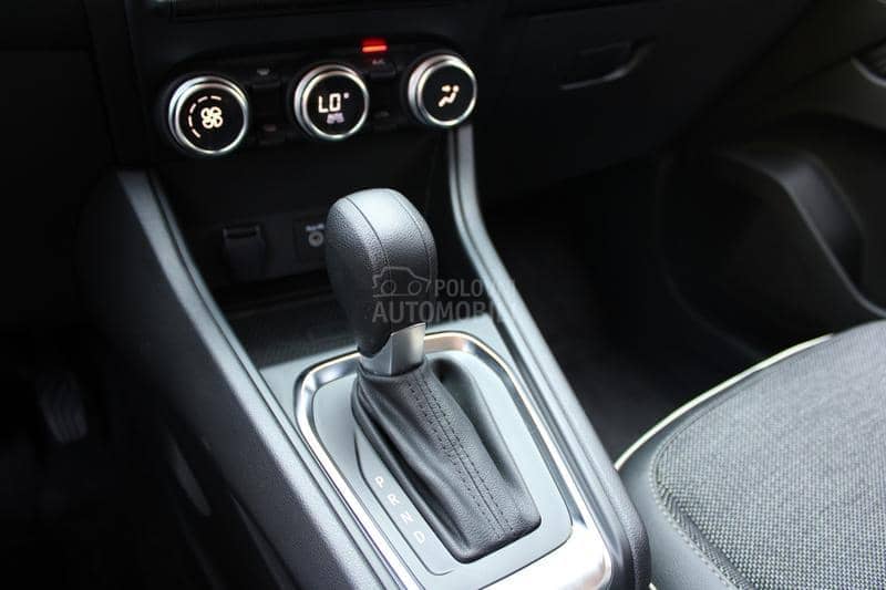 Renault Captur 1.3 tCe DCT Intens