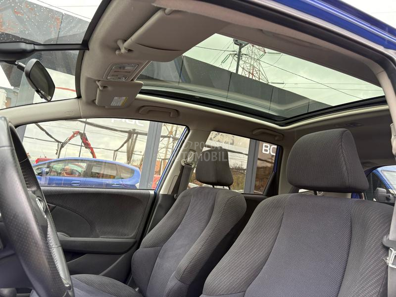 Honda Jazz 1.3 Hybrid Pano
