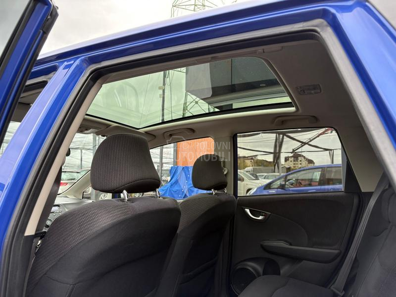 Honda Jazz 1.3 Hybrid Pano