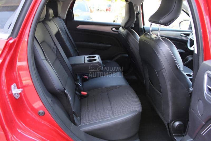 Renault Megane Conquest 1.3 tCe Intens EDC