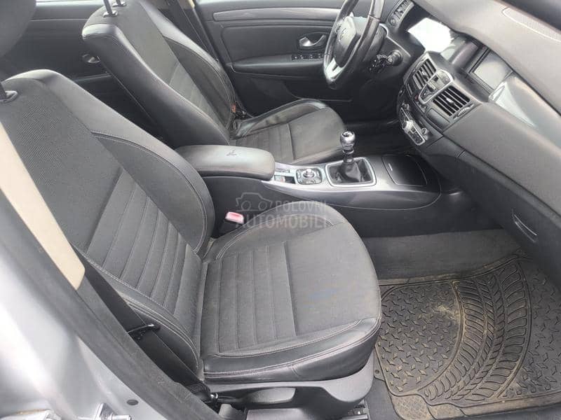 Renault Laguna 2.0dci Nav