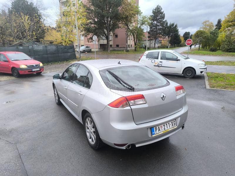 Renault Laguna 2.0dci Nav