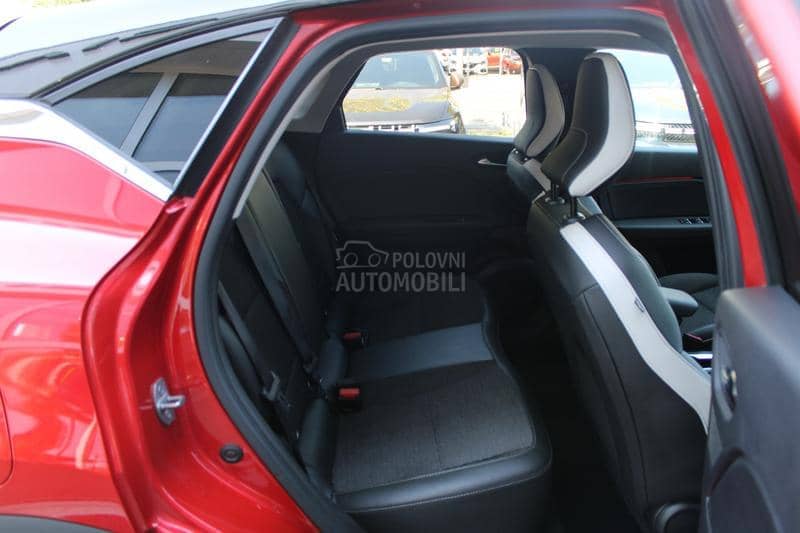 Renault Captur 1.3 tCe DCT Intens