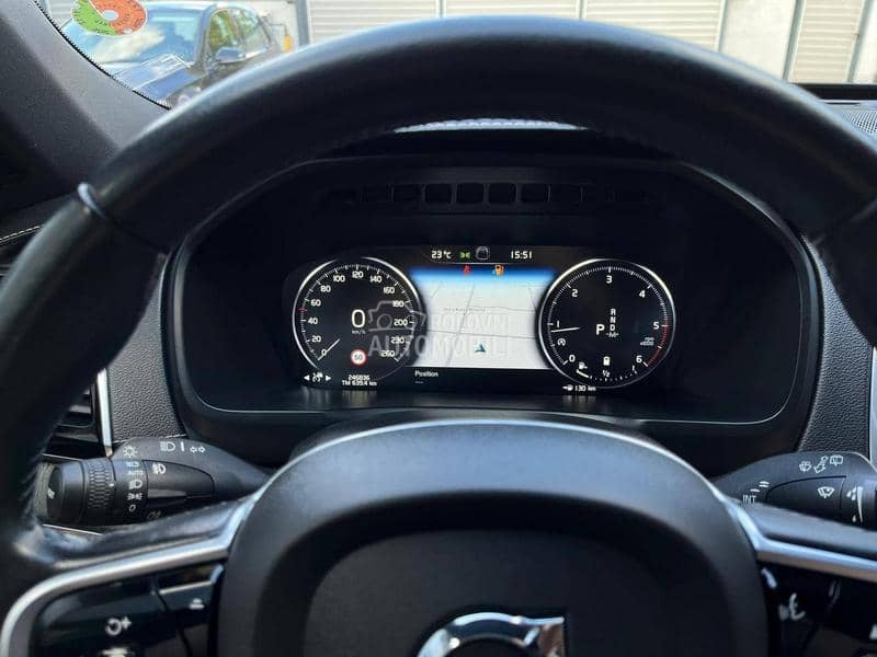 Volvo XC90 2.0 D5 AWD