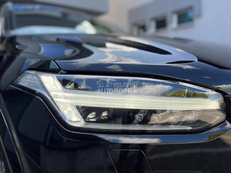 Volvo XC90 2.0 D5 AWD