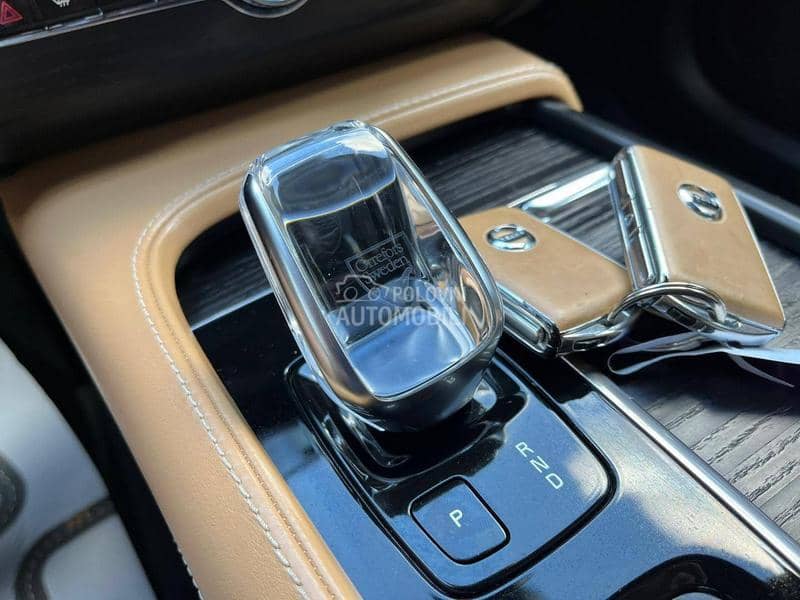 Volvo XC90 2.0 D5 AWD