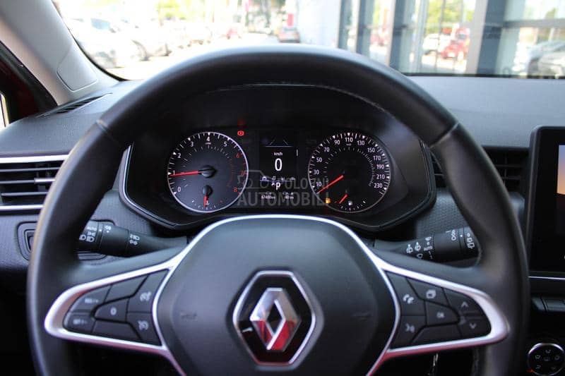 Renault Clio 1.0 tCe CVT