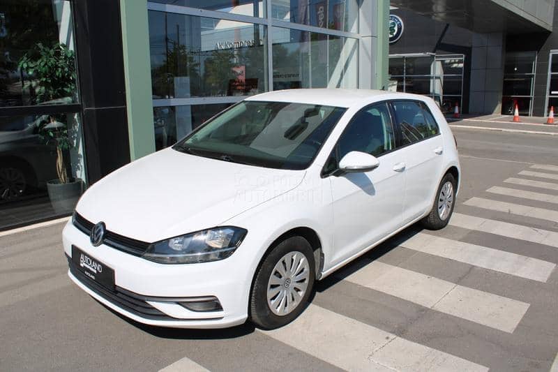 Volkswagen Golf 7 1.6 TDI Trend