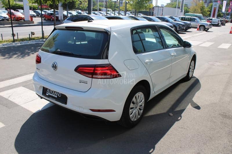Volkswagen Golf 7 1.6 TDI Trend