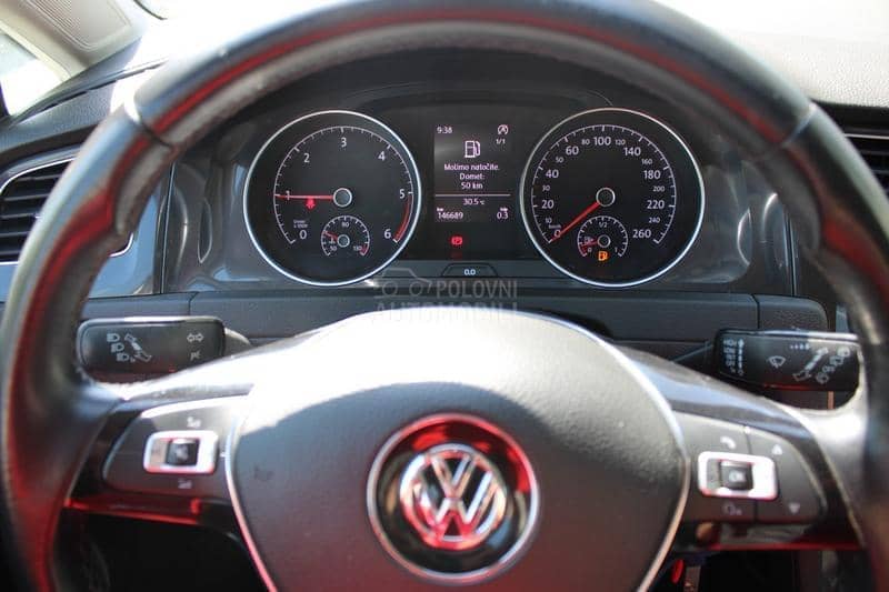 Volkswagen Golf 7 1.6 TDI Trend