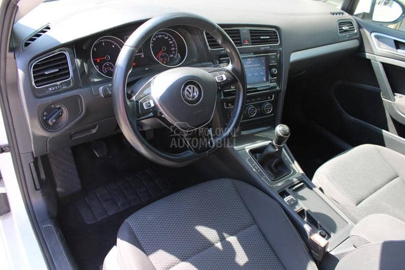 Volkswagen Golf 7 1.6 TDI Trend