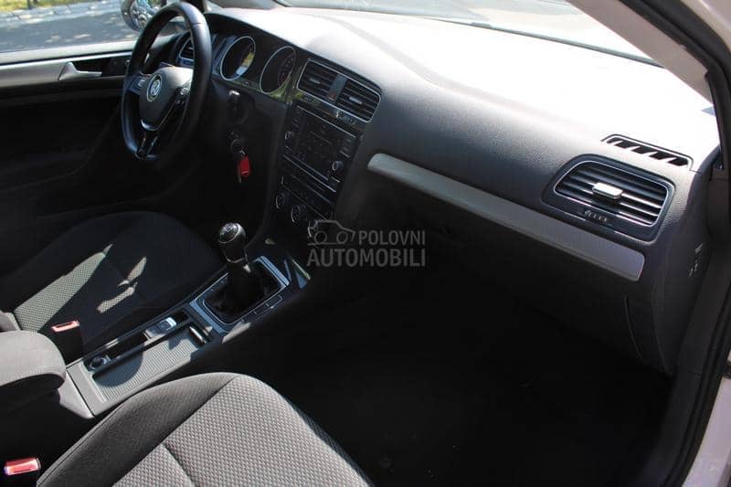 Volkswagen Golf 7 1.6 TDI Trend