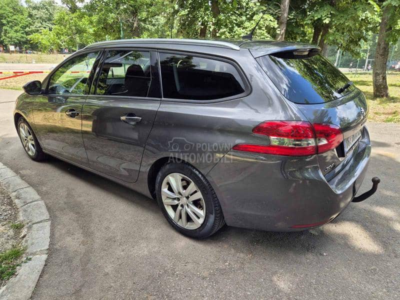 Peugeot 308 1.2