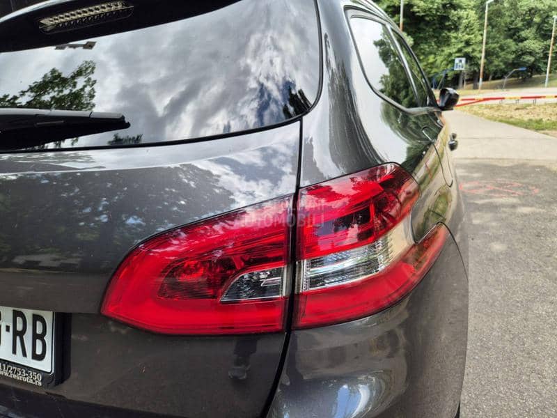 Peugeot 308 1.2