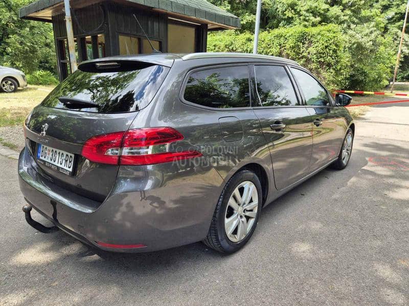 Peugeot 308 1.2