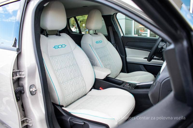 Fiat 600 1.2 MHEV La Prima