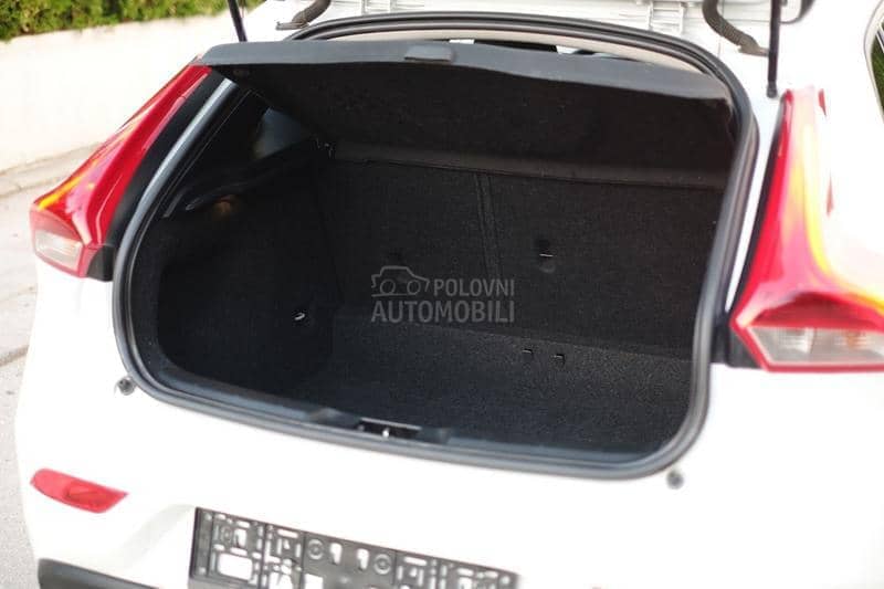 Volvo V40 1.6D D2 OCEAN RACE