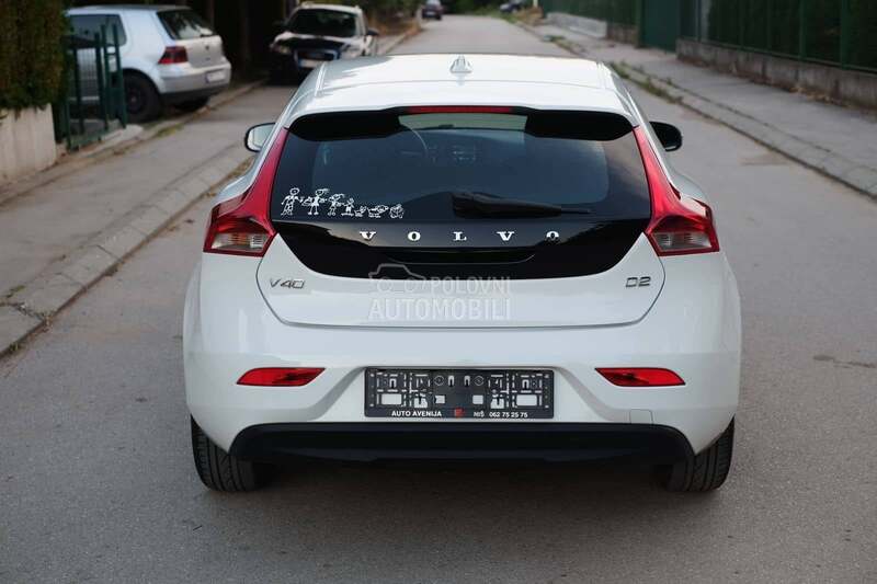 Volvo V40 1.6D D2 OCEAN RACE