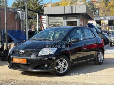 Toyota Auris 1.6 VVT-t Luna