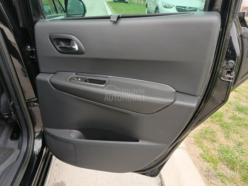 Peugeot 3008 1.6hdi ALLURE