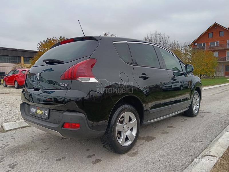 Peugeot 3008 1.6hdi ALLURE