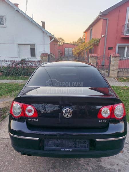 Volkswagen Passat B6 2.0 TDI HIGH LINE
