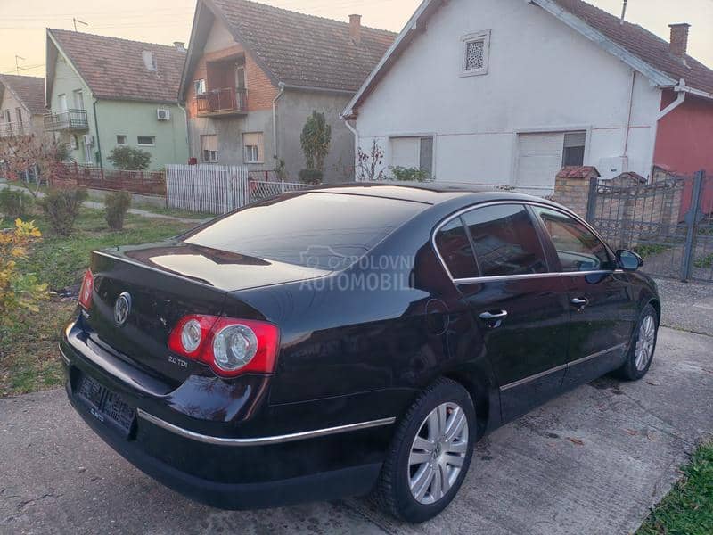 Volkswagen Passat B6 2.0 TDI HIGH LINE