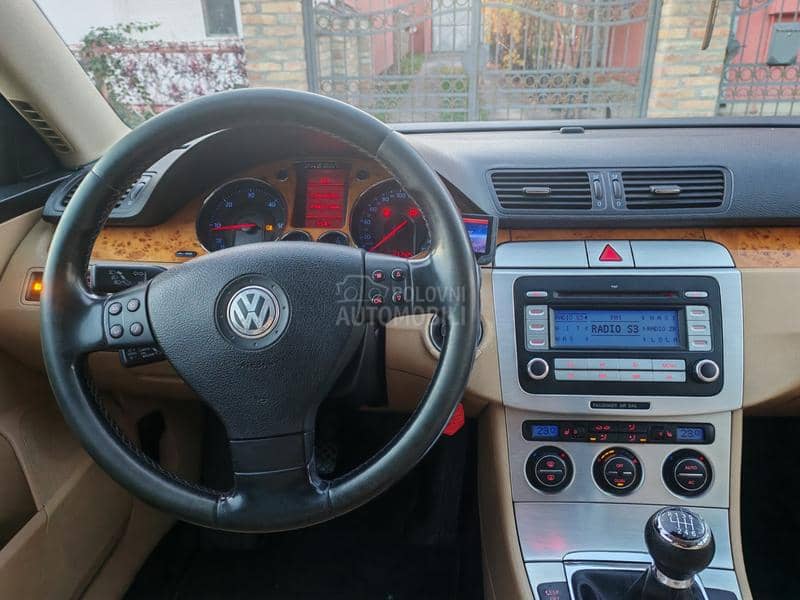 Volkswagen Passat B6 2.0 TDI HIGH LINE
