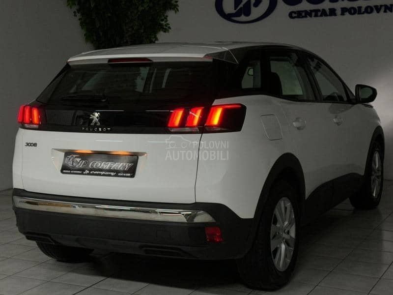Peugeot 3008 1.5 HDI BUSINESS AUT