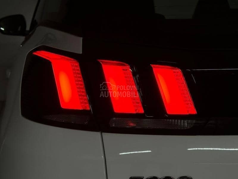 Peugeot 3008 1.5 HDI BUSINESS AUT