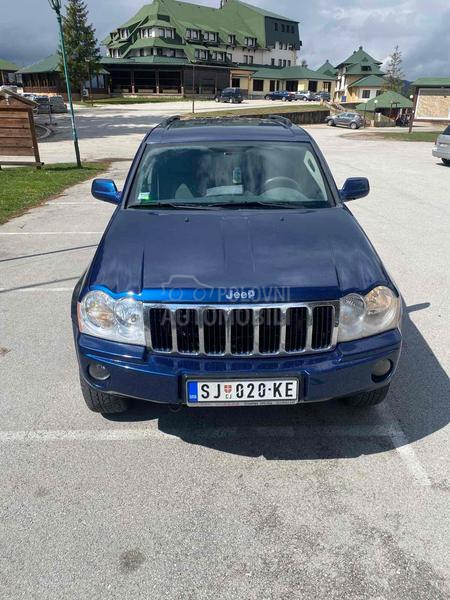 Jeep Grand Cherokee 5.7 Hemi