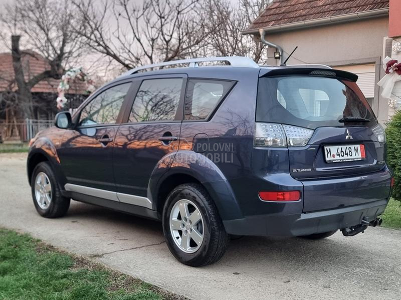 Mitsubishi Outlander 4x4 D-ID