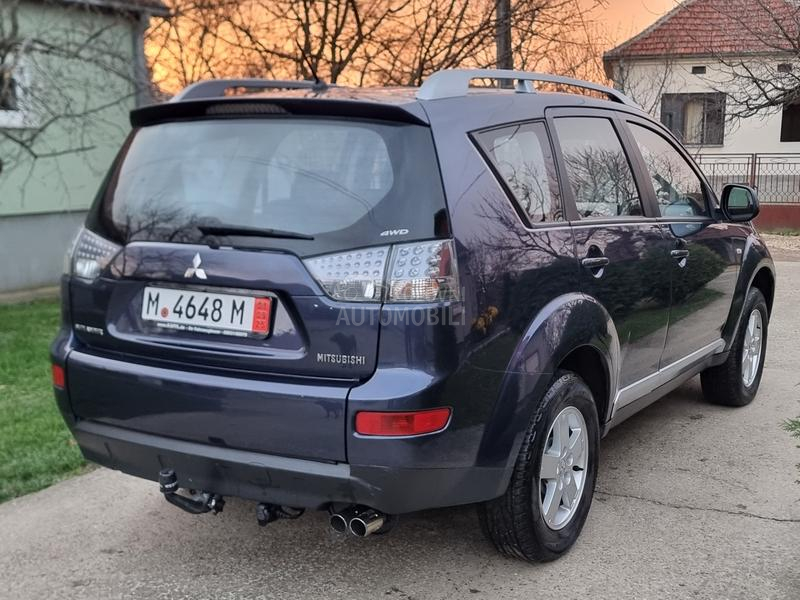 Mitsubishi Outlander 4x4 D-ID