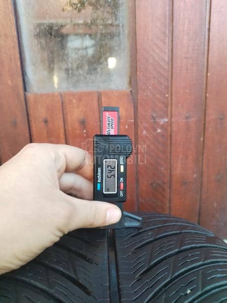 Michelin 255/45 R18 Zimska