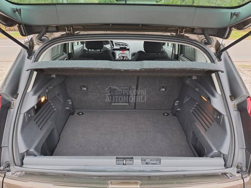 Peugeot 3008 1.6 HDI