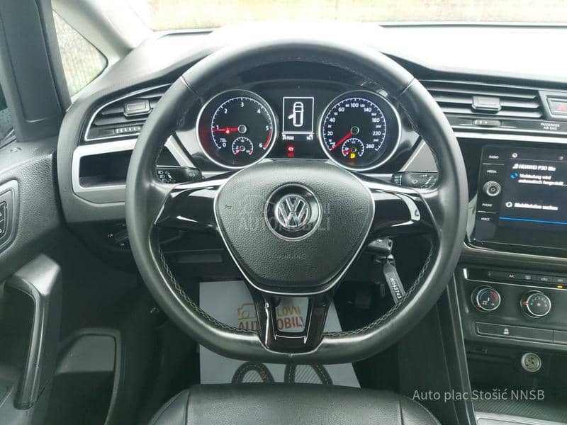 Volkswagen Touran 2.0 TDI