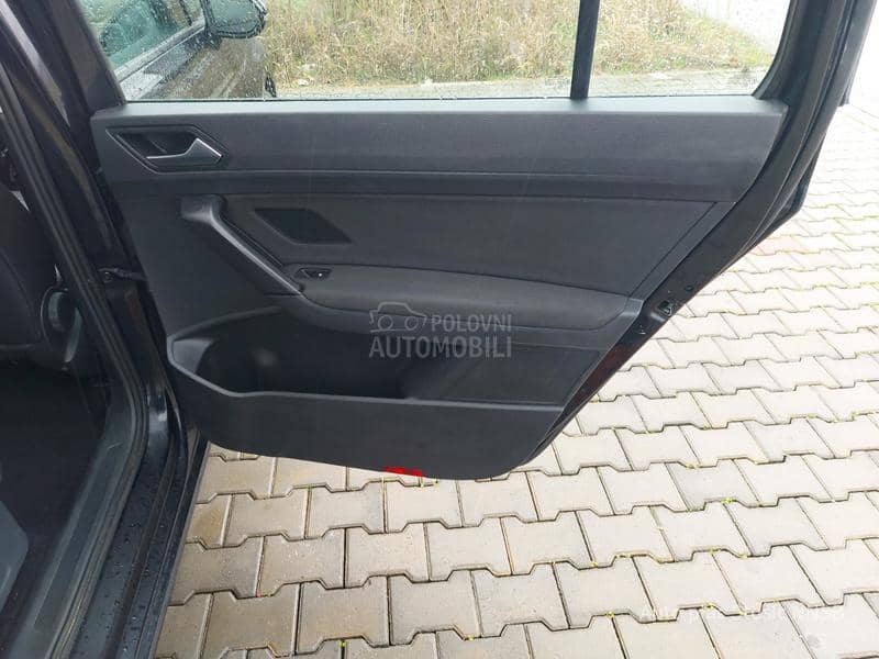Volkswagen Touran 2.0 TDI