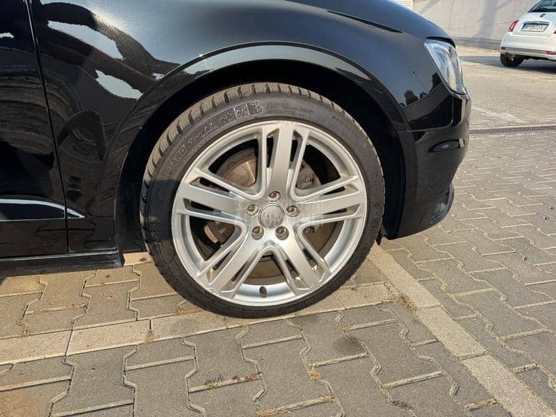Audi A3 2.0TDI S-Tron Matrix