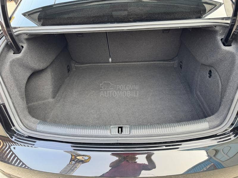 Audi A3 2.0TDI S-Tron Matrix