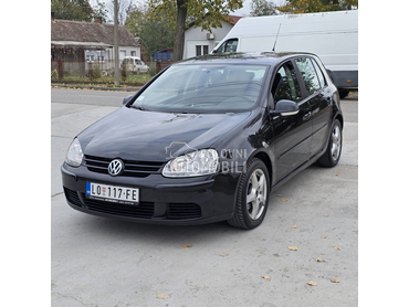 Volkswagen Golf 5 š i b e r//1.9tdi