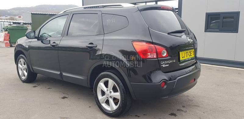 Nissan Qashqai + 2 Acenta